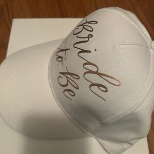 White and gold "Bride to be" hat